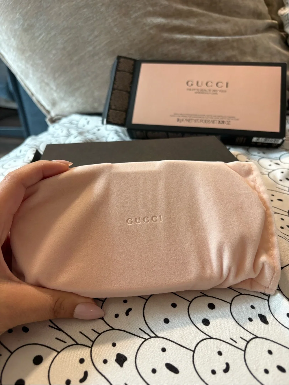 Gucci LIMITED EDITION eyeshadow palette - NEVER USED!